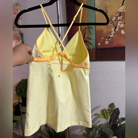 Lululemon athletica white/yellow tank tops size 8 - Picture 2 of 7